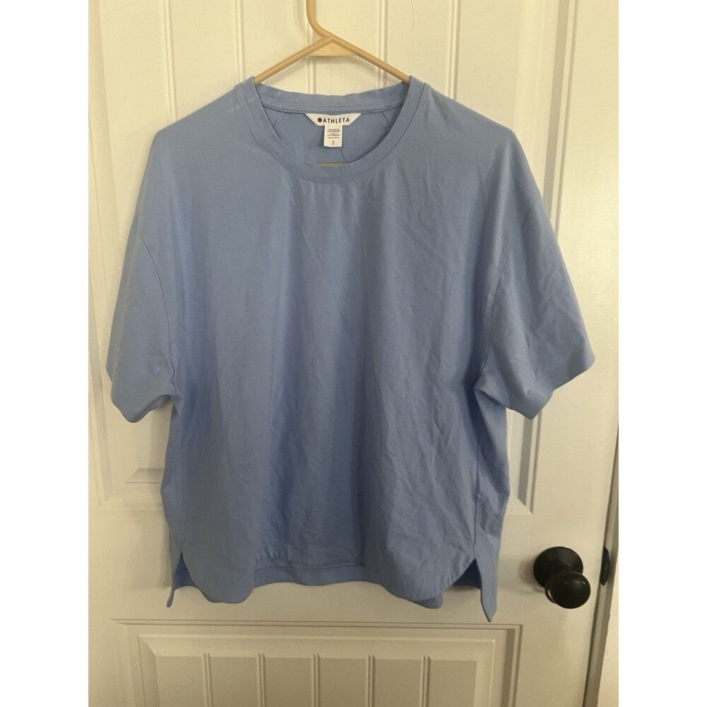 Athleta L Light Blue Crew Neck Short Sleeve Athleisure Activewear Tee Top